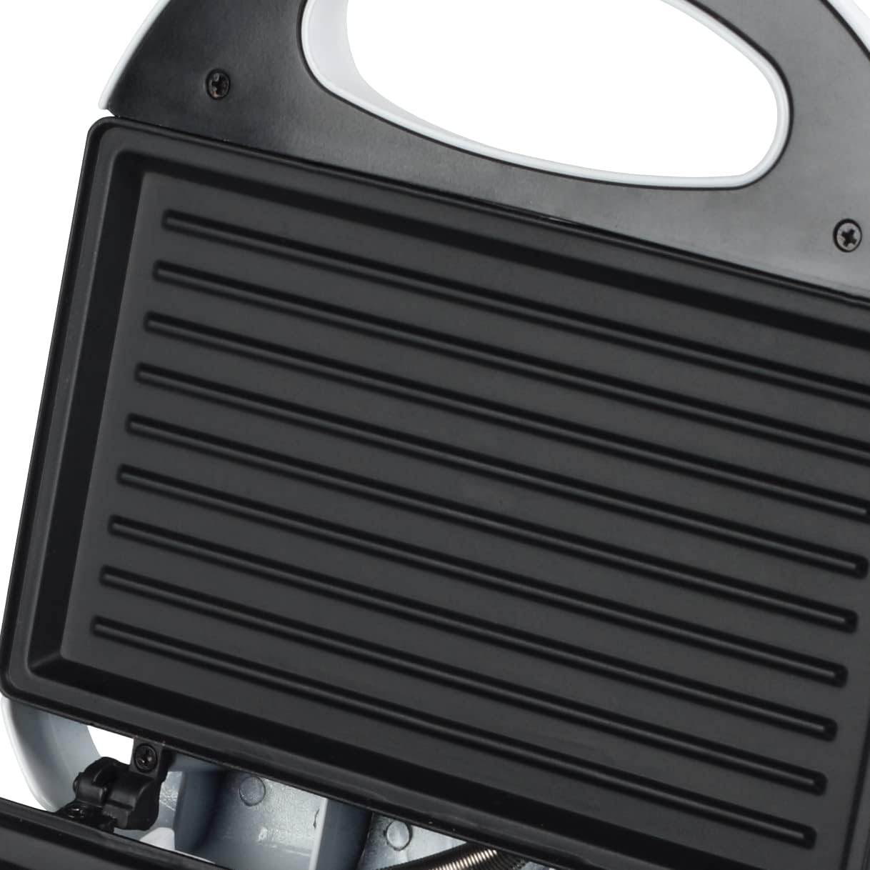 Sandwichera Grill Tristar SA-3050 – 750W, Compacta